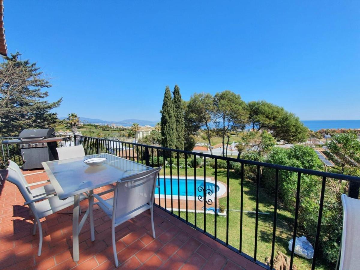 Beautiful 5 Bedroom Villa With Private Pool With Stunning Sea Views, Walking Distances To Shops Restaurants Beach Manilva Dış mekan fotoğraf